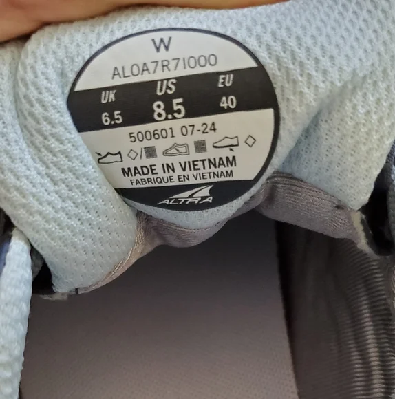 Altra Black and Gray Athletic Shoes with Cushioned Sole - Picture 2 of 2